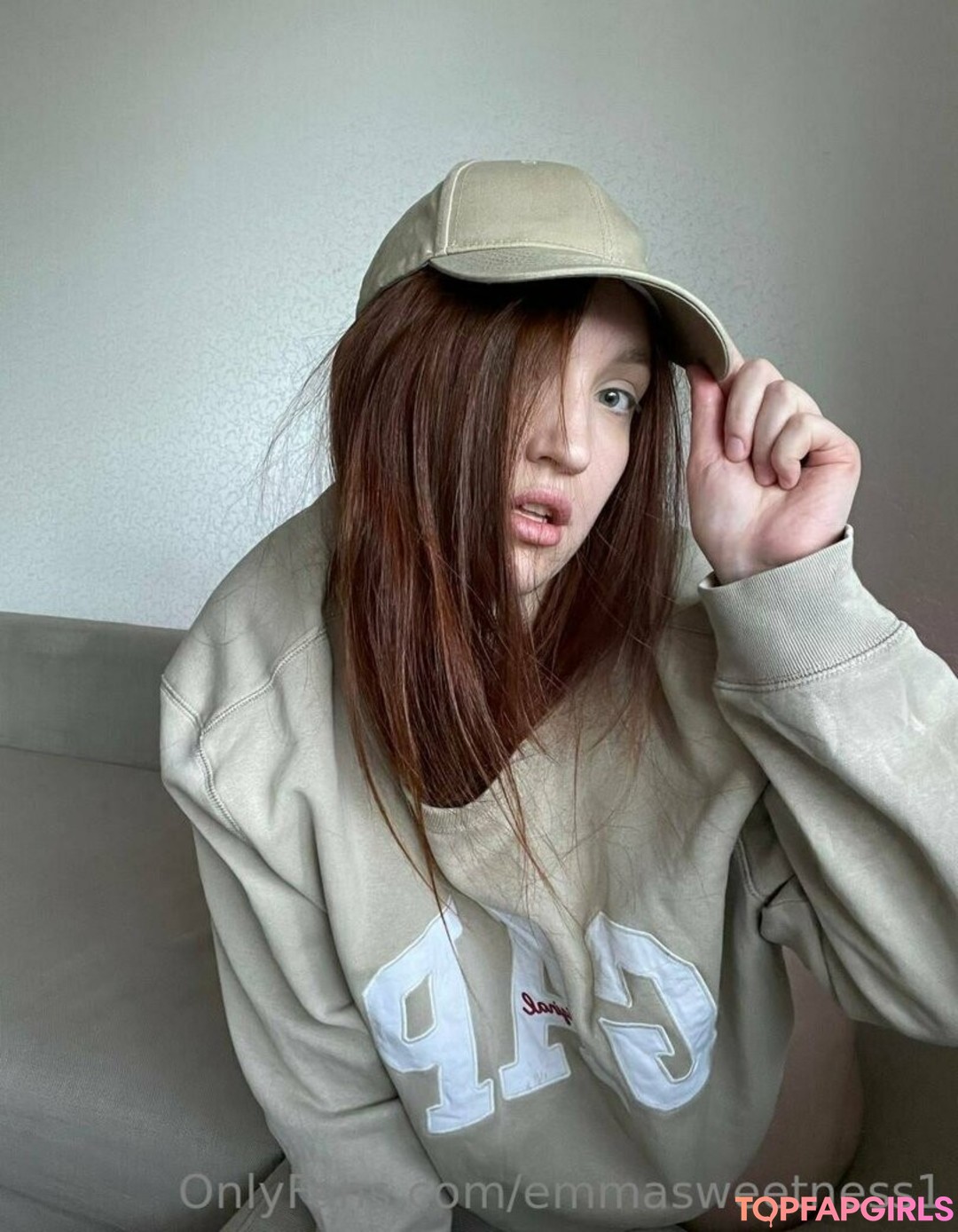 Photo nue de fuite OnlyFans de Emmasweetness1 #70 Photo nue de fuite OnlyFans de Emmasweetness1 #70