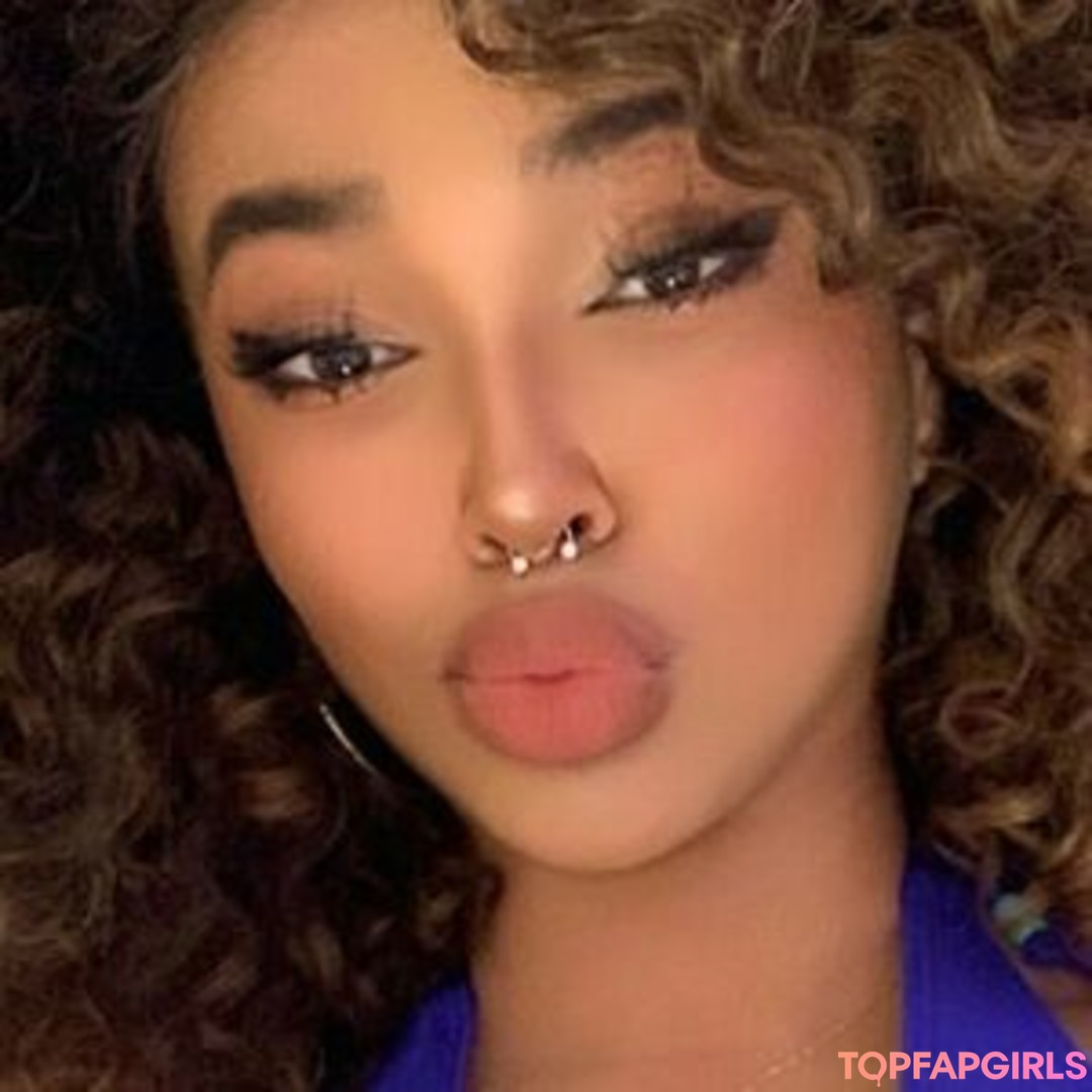 Photo nue de fuite OnlyFans de Lovesicksavii #5 Photo nue de fuite OnlyFans de Lovesicksavii #5