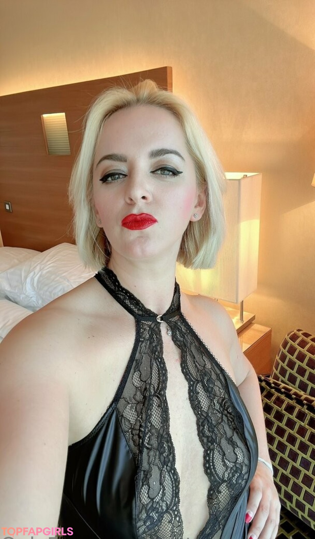 Photo nue de fuite OnlyFans de Mistresssandra #115 Photo nue de fuite OnlyFans de Mistresssandra #115