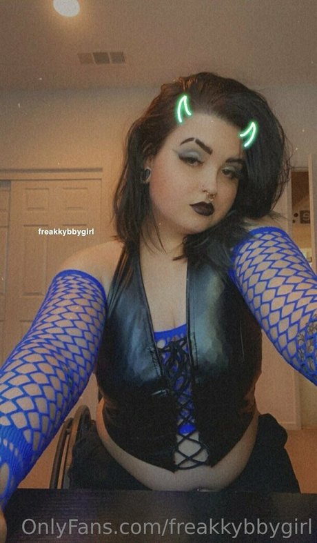 Photo nue de fuite OnlyFans de Freakkybbygirl