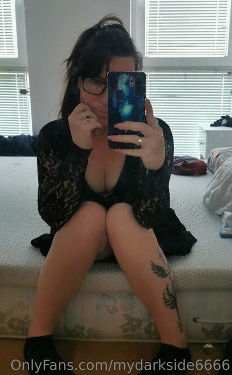 Photo nue de fuite OnlyFans de Mydarkside6666