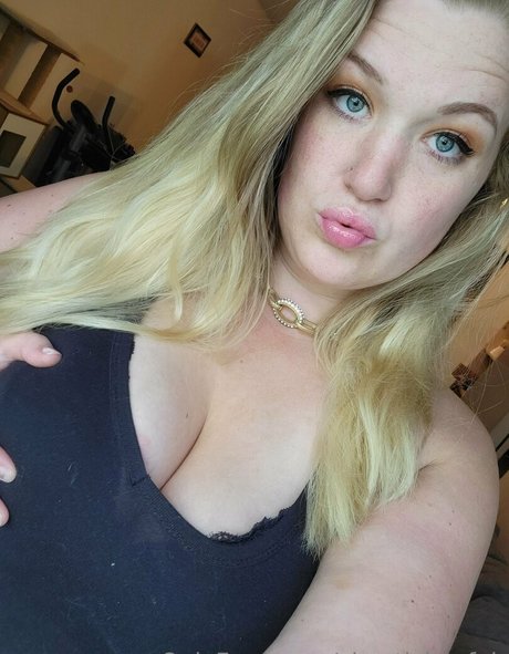 Photo nue de fuite OnlyFans de Chesticlesfab