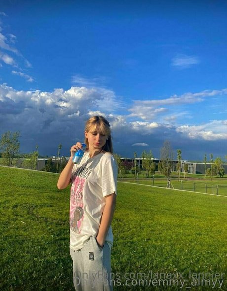 Emmy_almyy