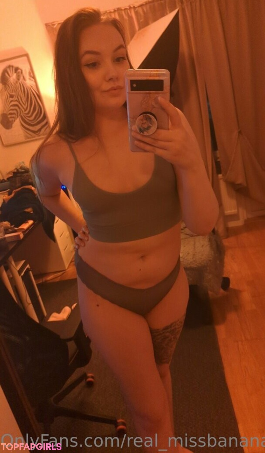 Photo nue de fuite OnlyFans de Realmissbanana #147 Photo nue de fuite OnlyFans de Realmissbanana #147