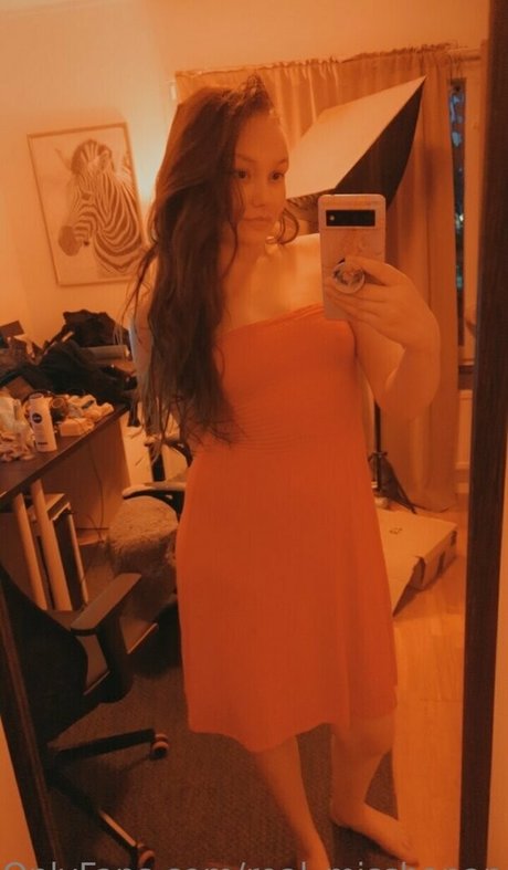 Real_missbanana