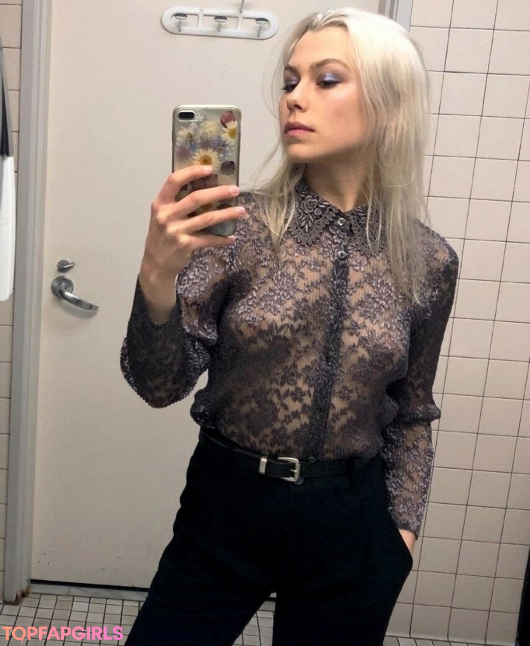 Photo nue de fuite OnlyFans de Phoebe Bridgers #6 Photo nue de fuite OnlyFans de Phoebe Bridgers #6