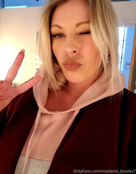 Photo nue de fuite OnlyFans de Nikki Brooks