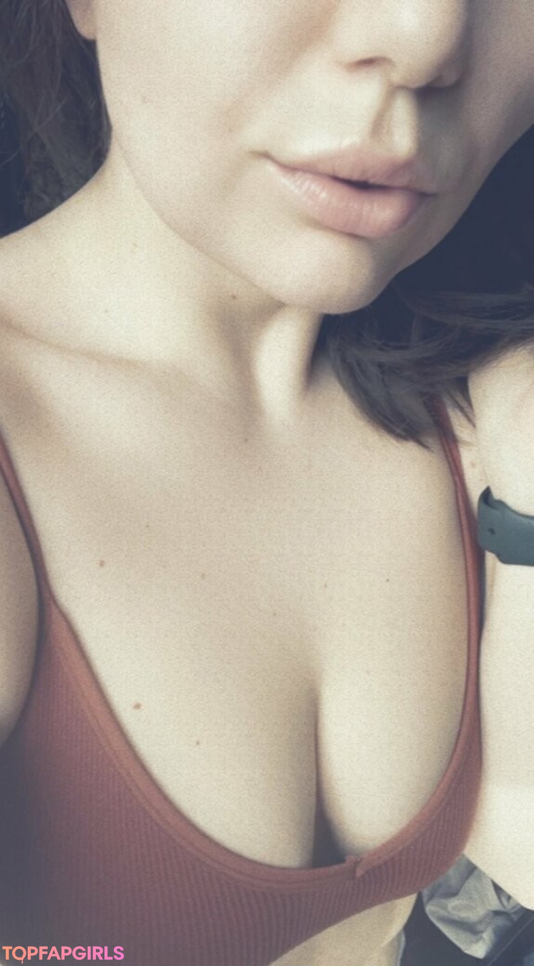 Photo nue de fuite OnlyFans de Sarahsotafree #18 Photo nue de fuite OnlyFans de Sarahsotafree #18