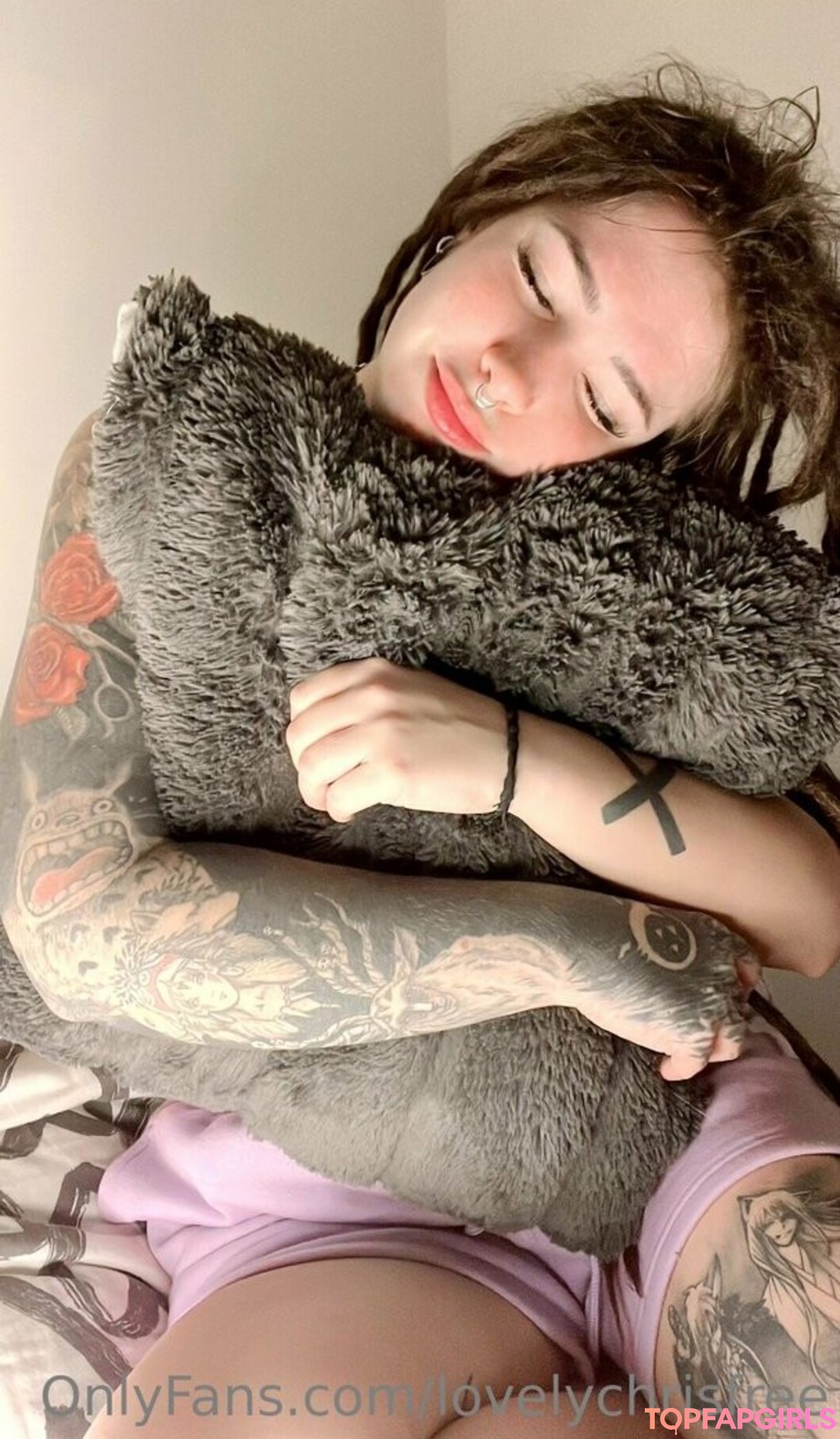 Photo nue de fuite OnlyFans de Lovelychrisfree #95 Photo nue de fuite OnlyFans de Lovelychrisfree #95