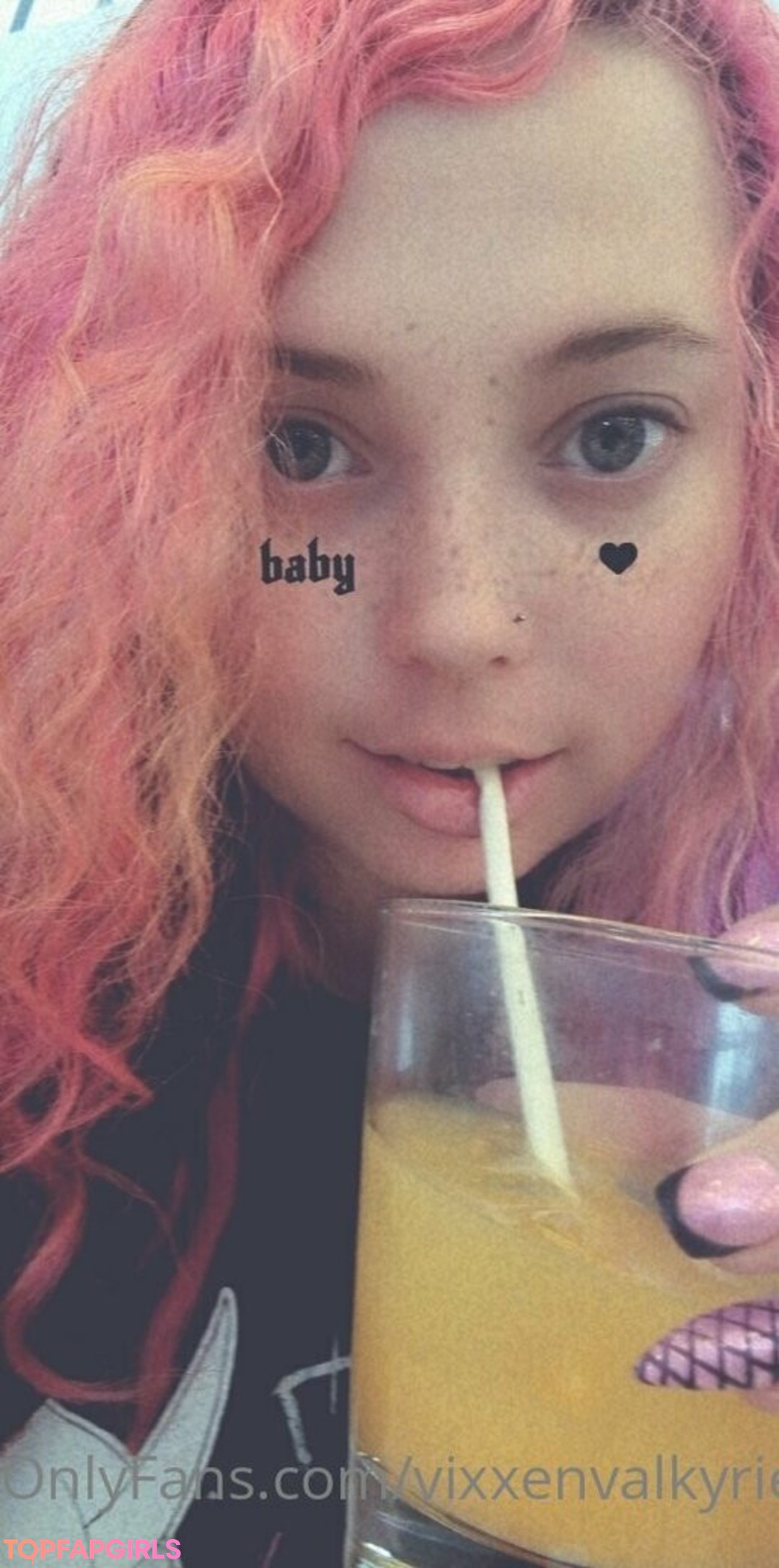 Photo nue de fuite OnlyFans de Vixxenvalkyrie #122 Photo nue de fuite OnlyFans de Vixxenvalkyrie #122