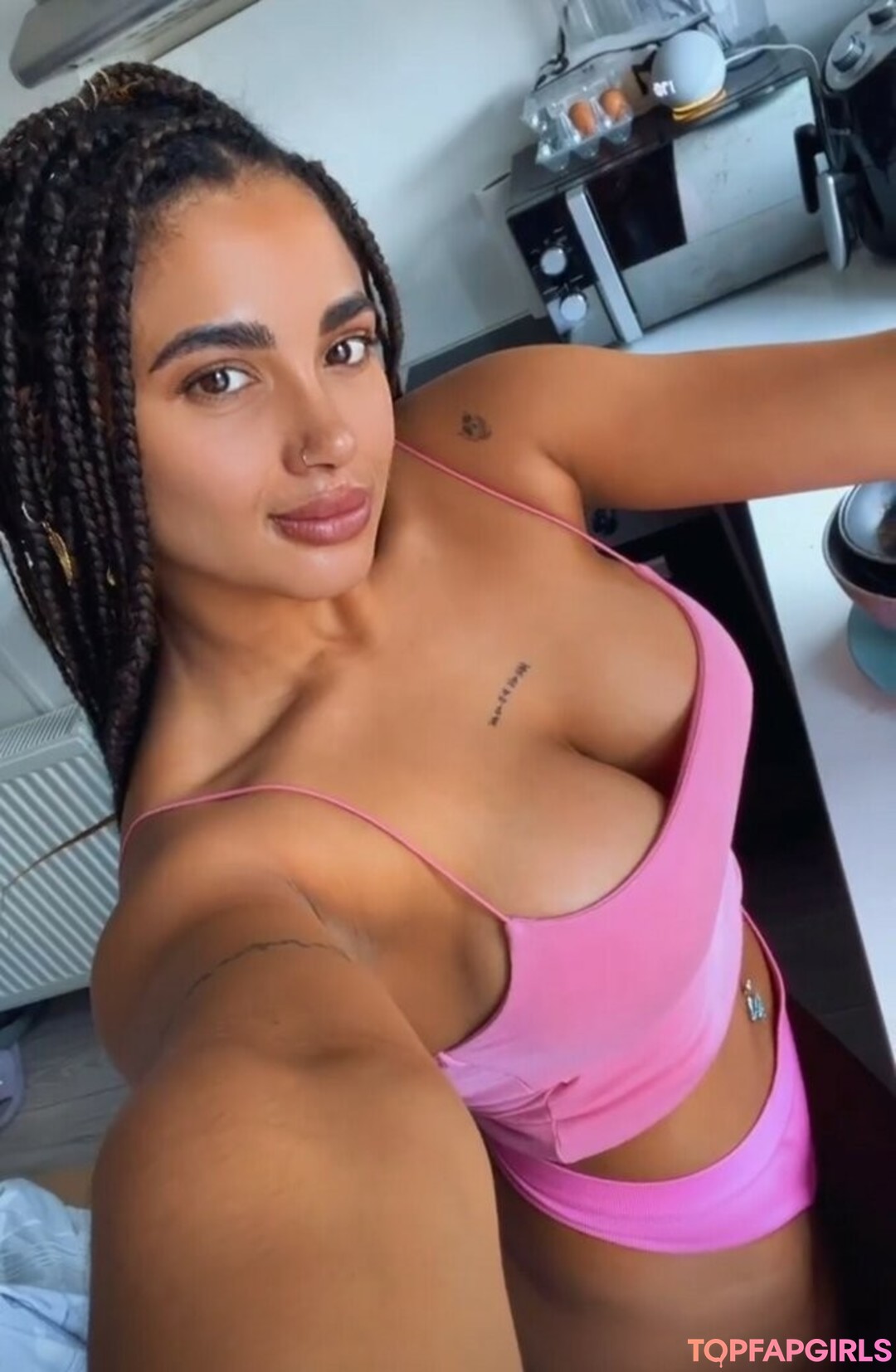 Photo nue de fuite OnlyFans de Gabi Melo #21 Photo nue de fuite OnlyFans de Gabi Melo #21