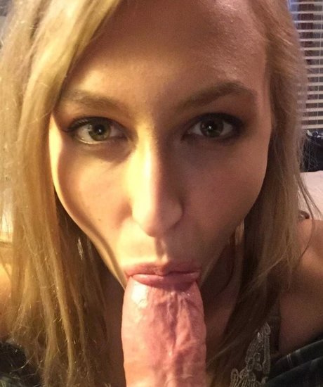 Alexa Grace