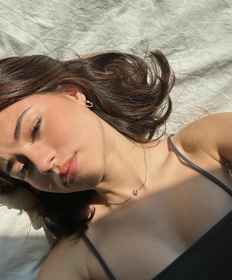 Ava Rose Beaune