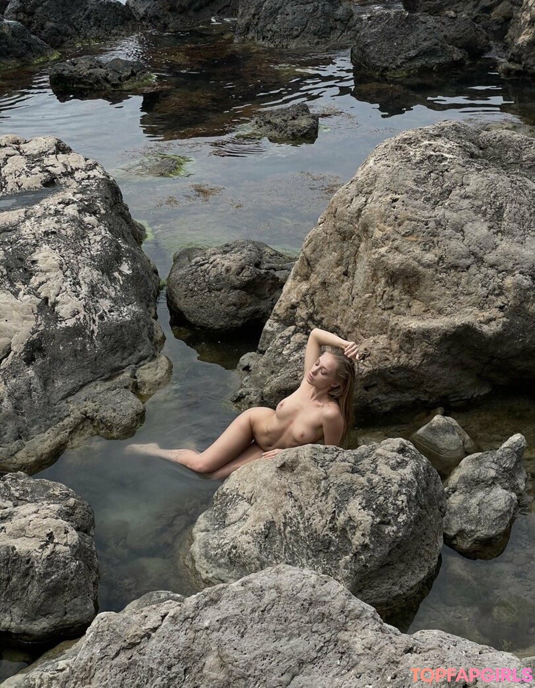 Photo nue de fuite OnlyFans de Ioannova #105 Photo nue de fuite OnlyFans de Ioannova #105