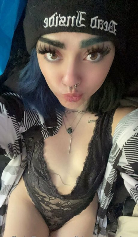 Blueemofree