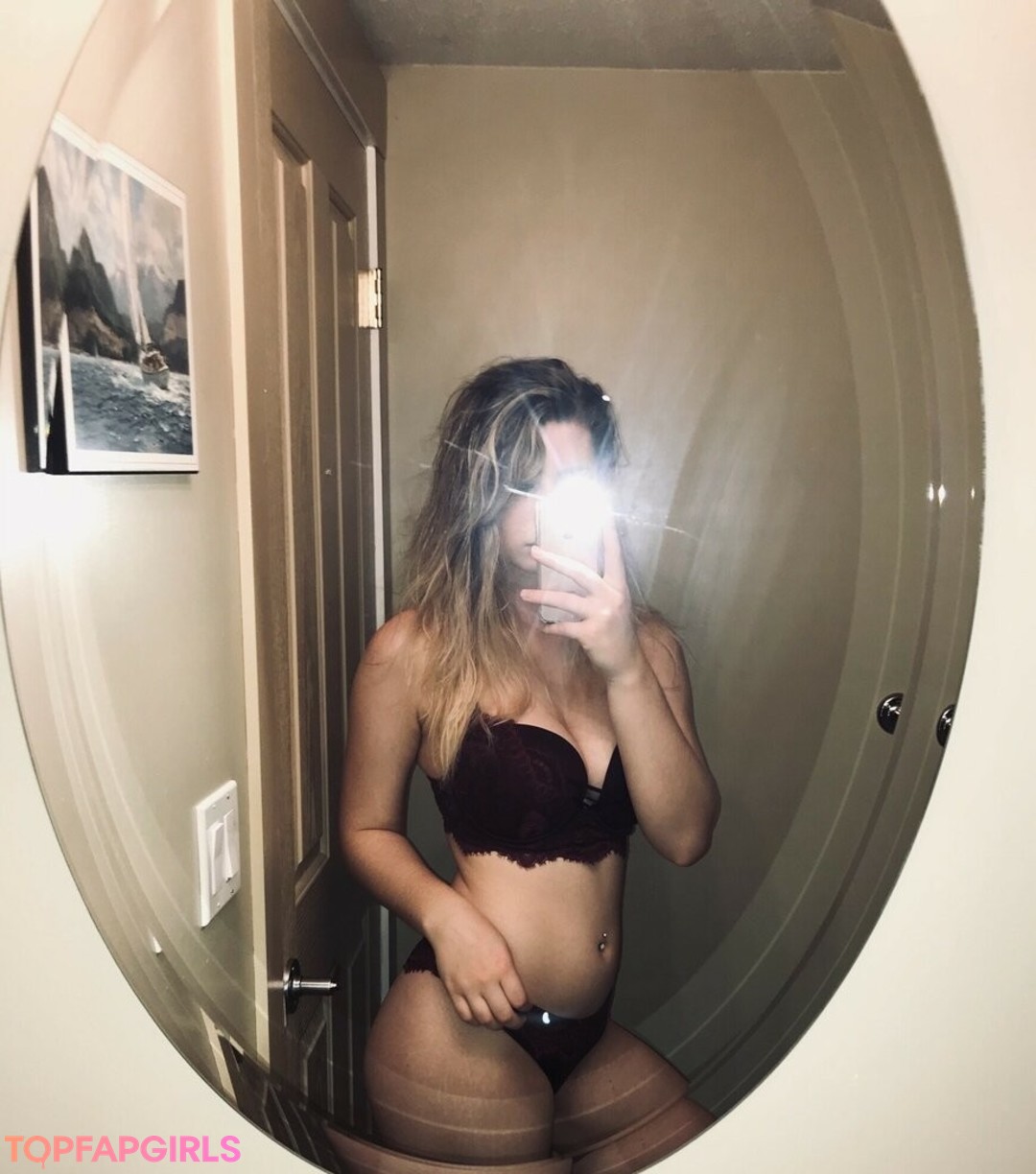 Photo nue de fuite OnlyFans de Sarahlovesraving #48 Photo nue de fuite OnlyFans de Sarahlovesraving #48