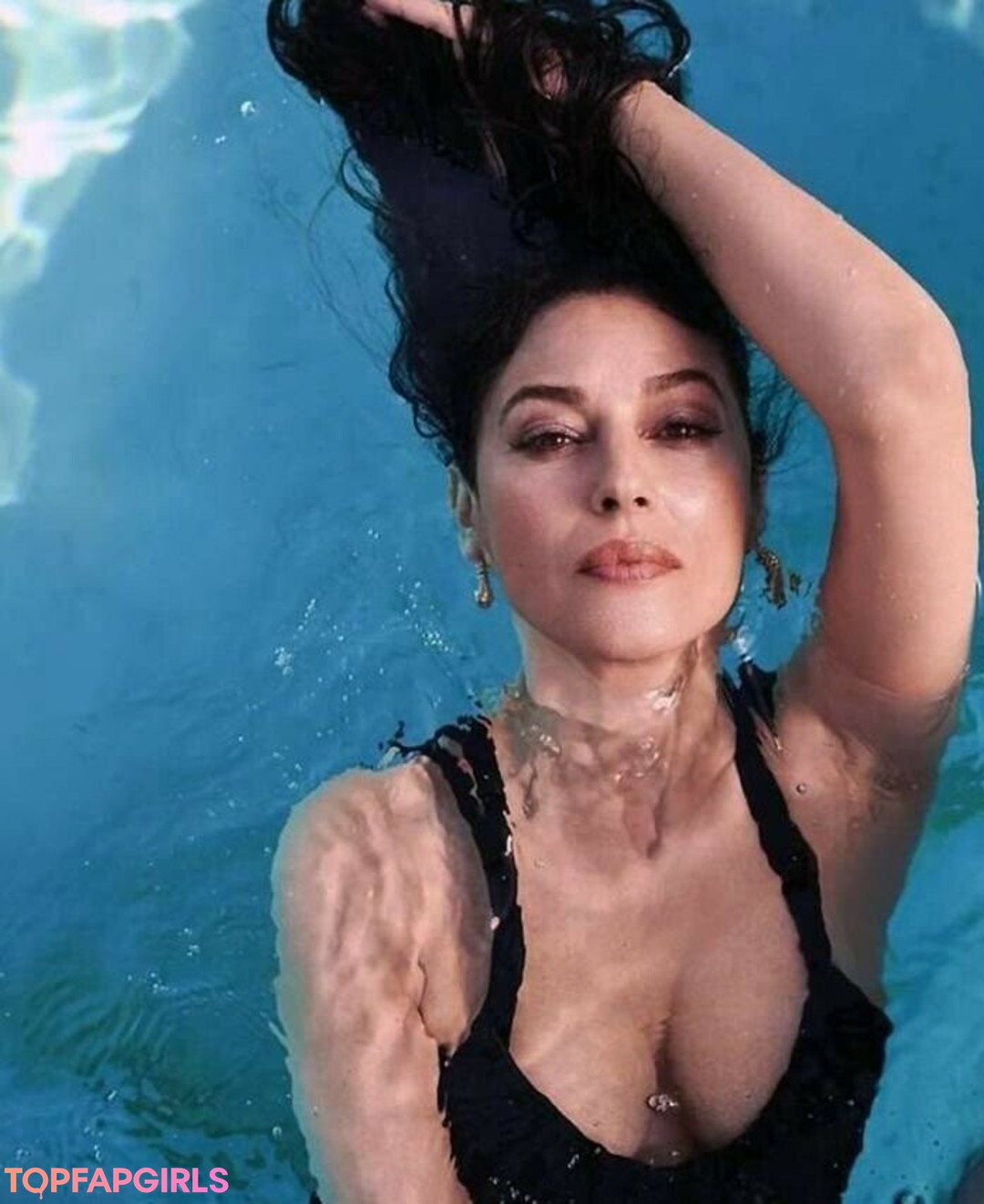 Photo nue de fuite OnlyFans de Monica Bellucci #112 Photo nue de fuite OnlyFans de Monica Bellucci #112
