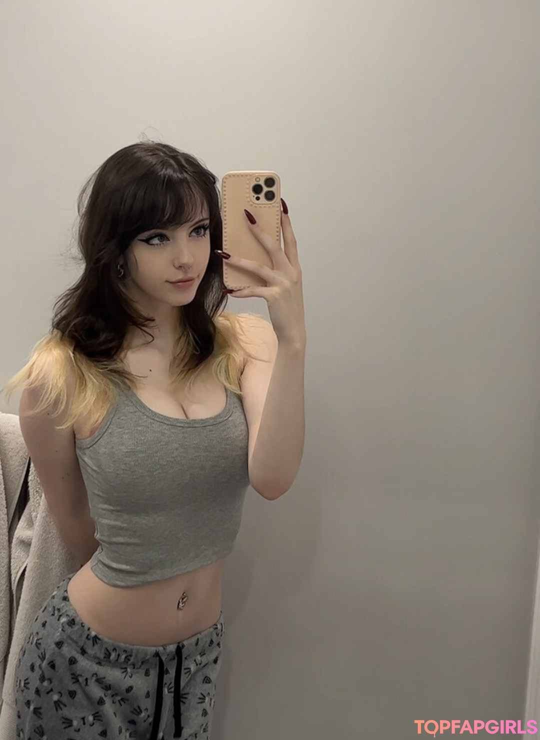 Photo nue de fuite OnlyFans de Emiki28 #621 Photo nue de fuite OnlyFans de Emiki28 #621