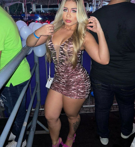 Ana Caroline
