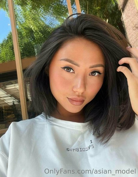 Asianmodel