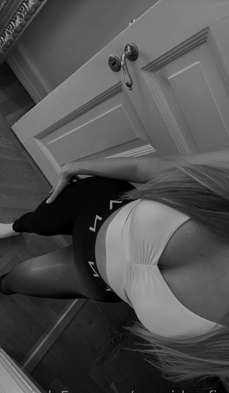 Photo nue de fuite OnlyFans de Swegirlmafia