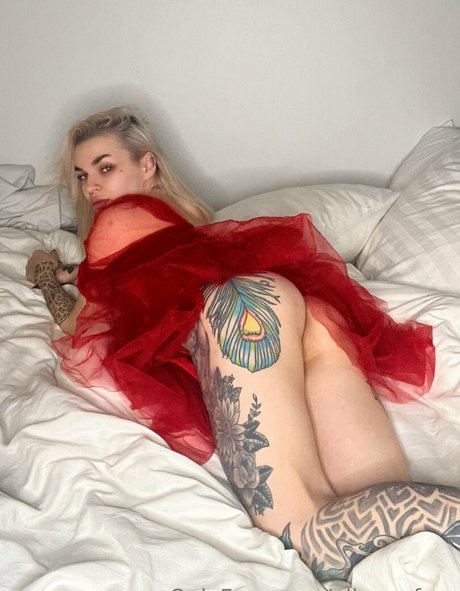 Photo nue de fuite OnlyFans de Ellenaafree