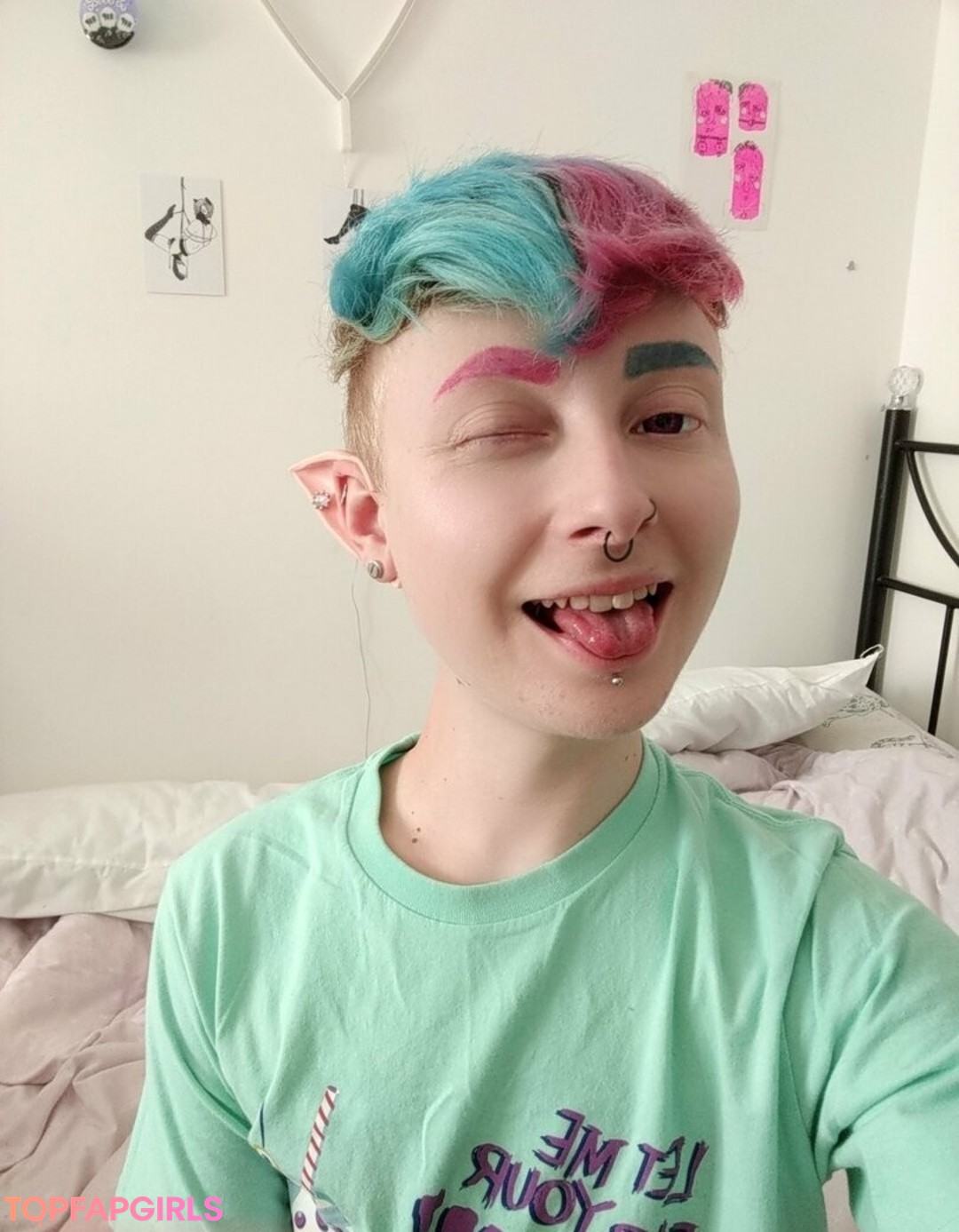 Photo nue de fuite OnlyFans de Enbyjupiterfree #32 Photo nue de fuite OnlyFans de Enbyjupiterfree #32