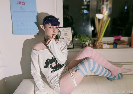Enbyjupiterfree