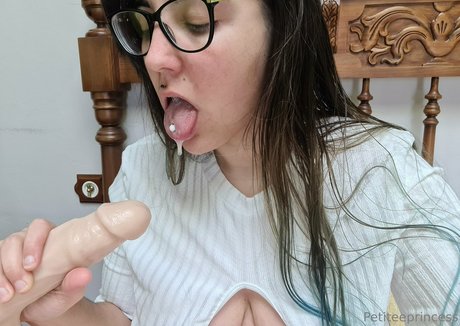 Petiteeprincess