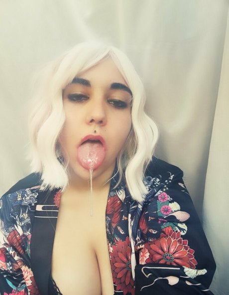 Photo nue de fuite OnlyFans de Petiteeprincess