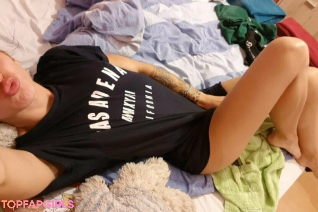 Photo nue de fuite OnlyFans de Alittlebitpsycho98 #28 Photo nue de fuite OnlyFans de Alittlebitpsycho98 #28