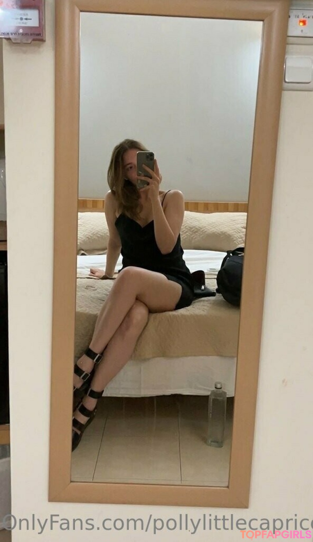 Photo nue de fuite OnlyFans de Pollylittlecaprice #20 Photo nue de fuite OnlyFans de Pollylittlecaprice #20