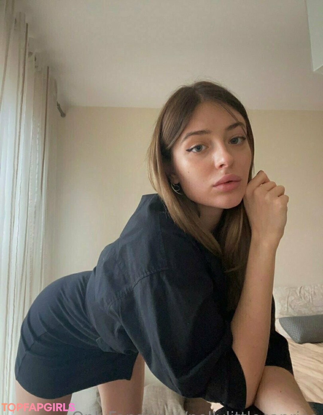 Photo nue de fuite OnlyFans de Pollylittlecaprice #39 Photo nue de fuite OnlyFans de Pollylittlecaprice #39