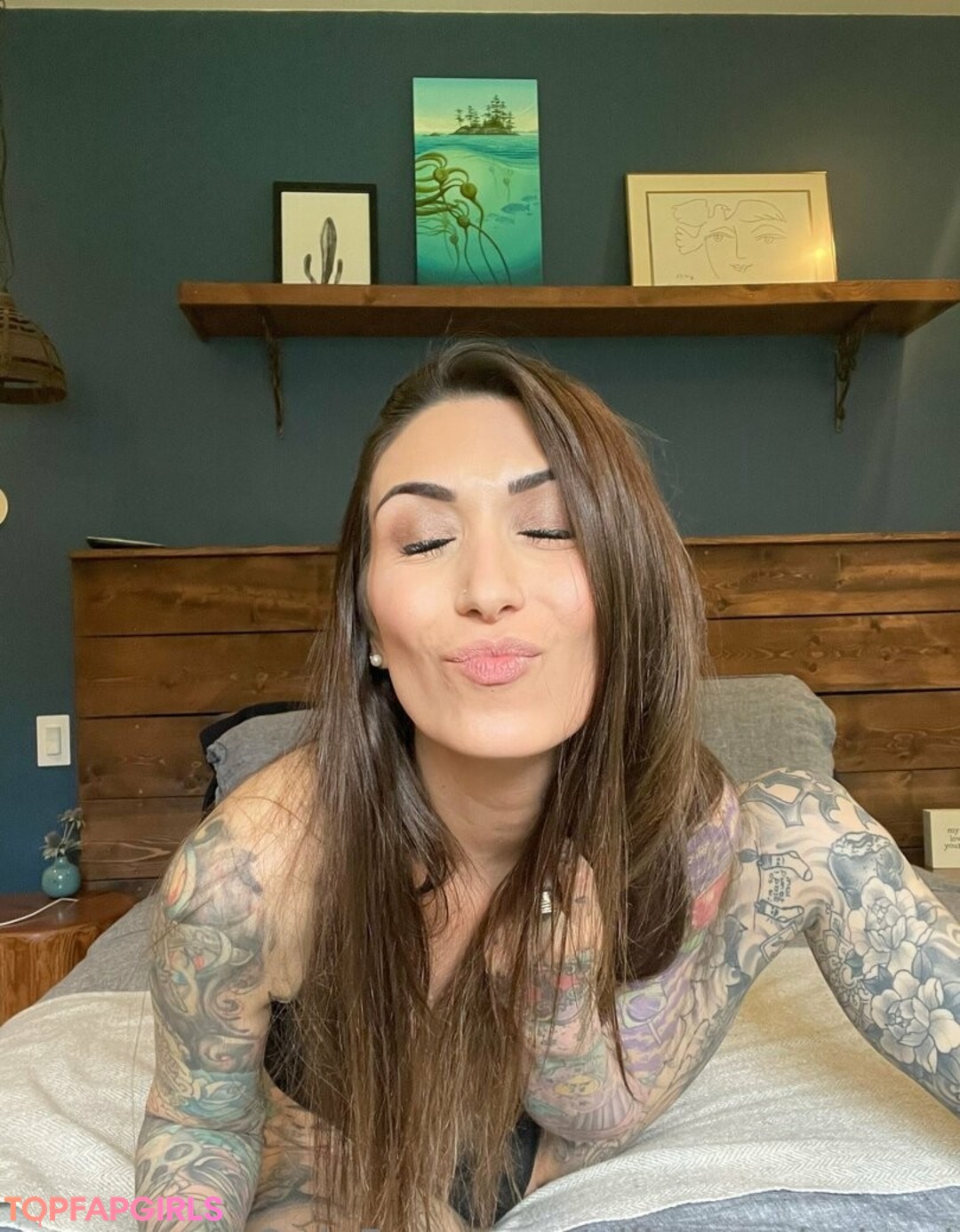 Photo nue de fuite OnlyFans de Aliinwunderland #19 Photo nue de fuite OnlyFans de Aliinwunderland #19