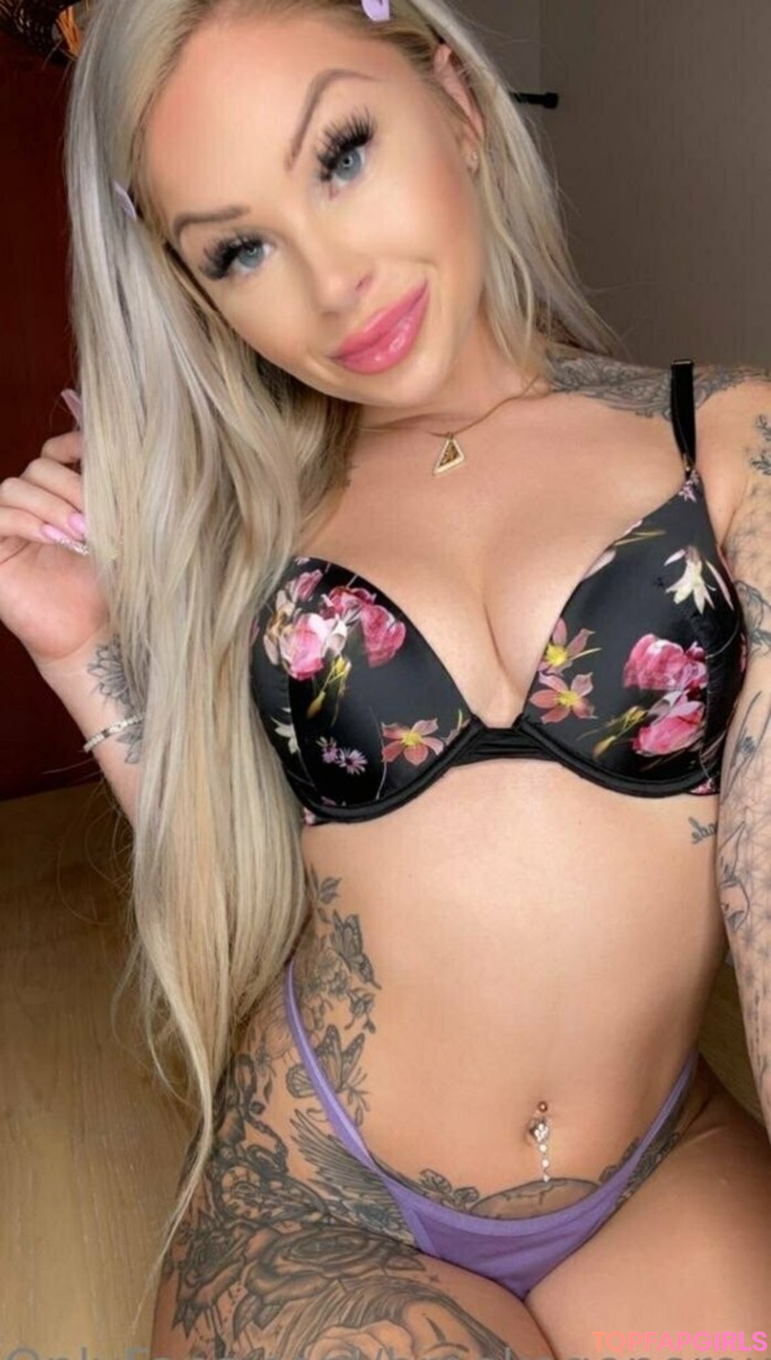 Photo nue de fuite OnlyFans de Brookegonerouge #102 Photo nue de fuite OnlyFans de Brookegonerouge #102