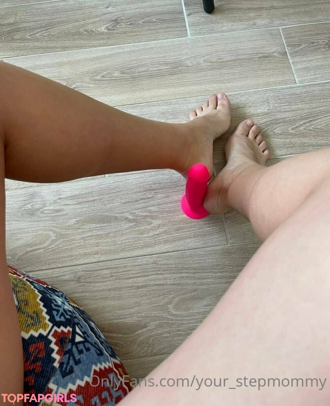 Photo nue de fuite OnlyFans de Yourstepmommy #64 Photo nue de fuite OnlyFans de Yourstepmommy #64