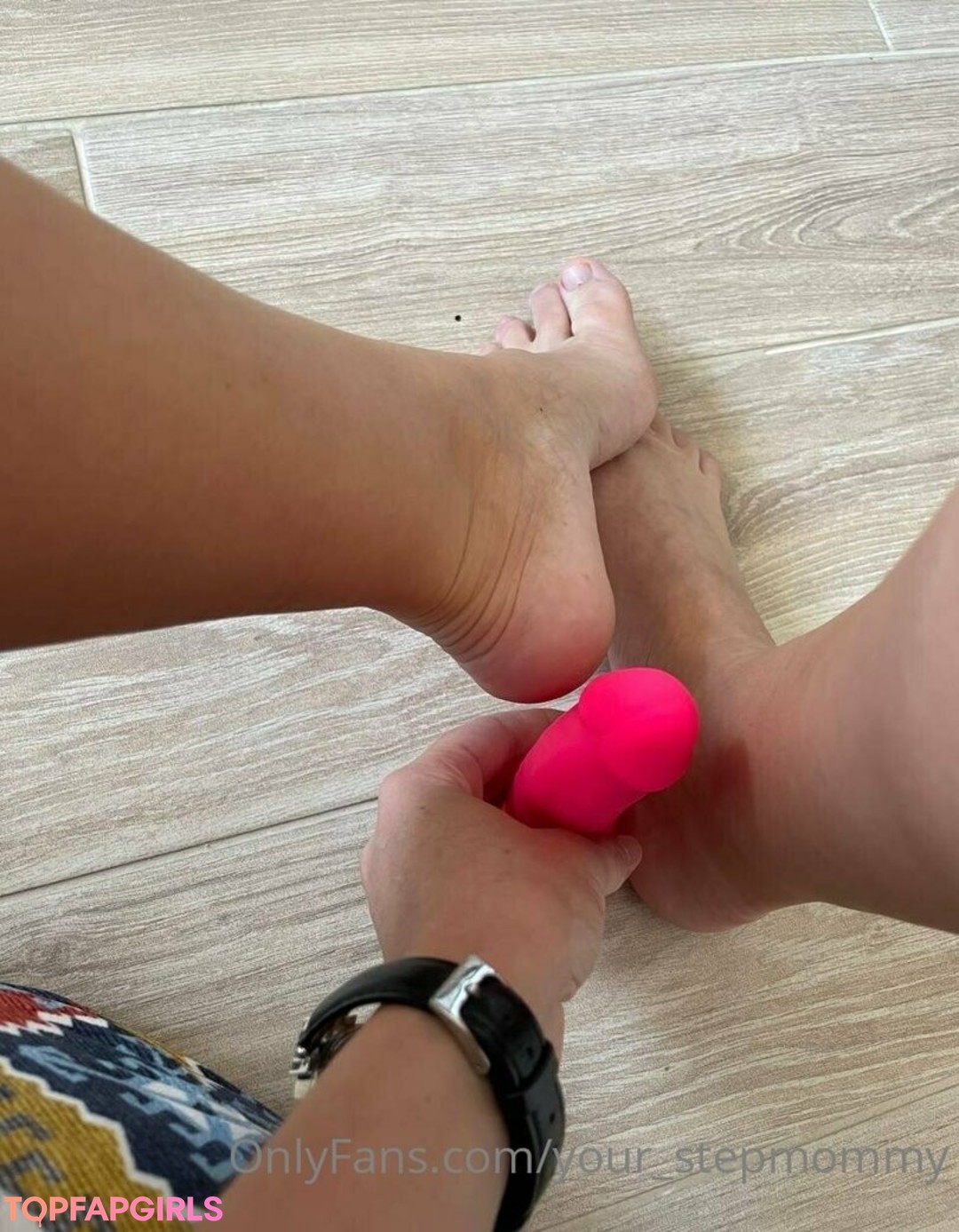 Photo nue de fuite OnlyFans de Yourstepmommy #65 Photo nue de fuite OnlyFans de Yourstepmommy #65