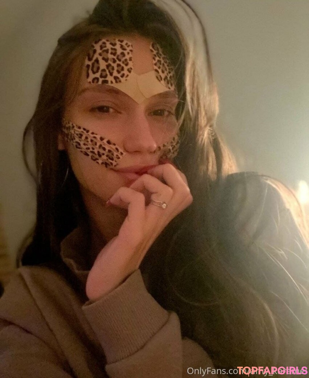 Photo nue de fuite OnlyFans de Karamelkakatvip #26 Photo nue de fuite OnlyFans de Karamelkakatvip #26