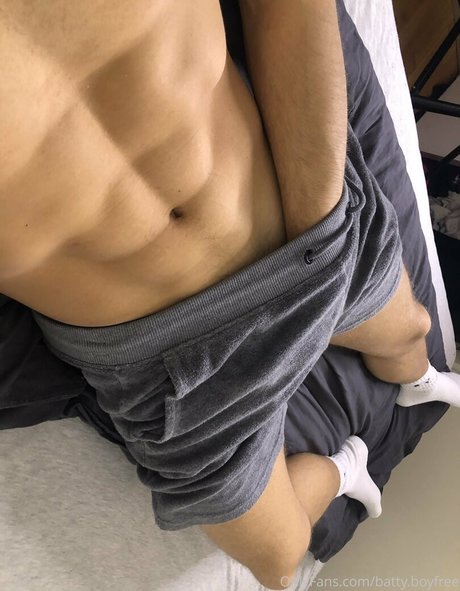 Photo nue de fuite OnlyFans de Battyboyfree
