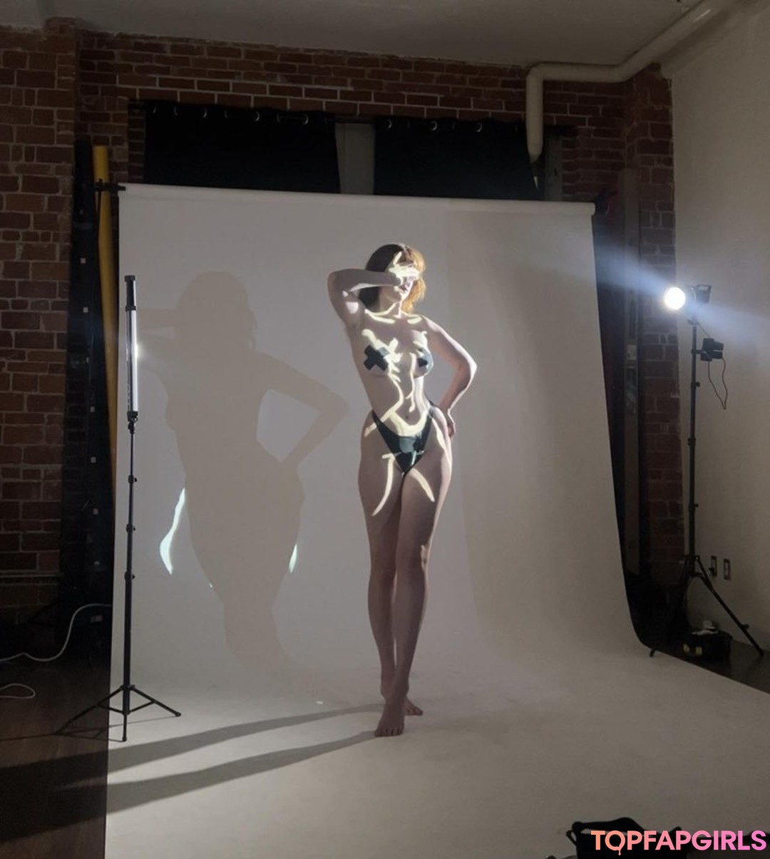 Photo nue de fuite OnlyFans de Tati Bruening #15 Photo nue de fuite OnlyFans de Tati Bruening #15