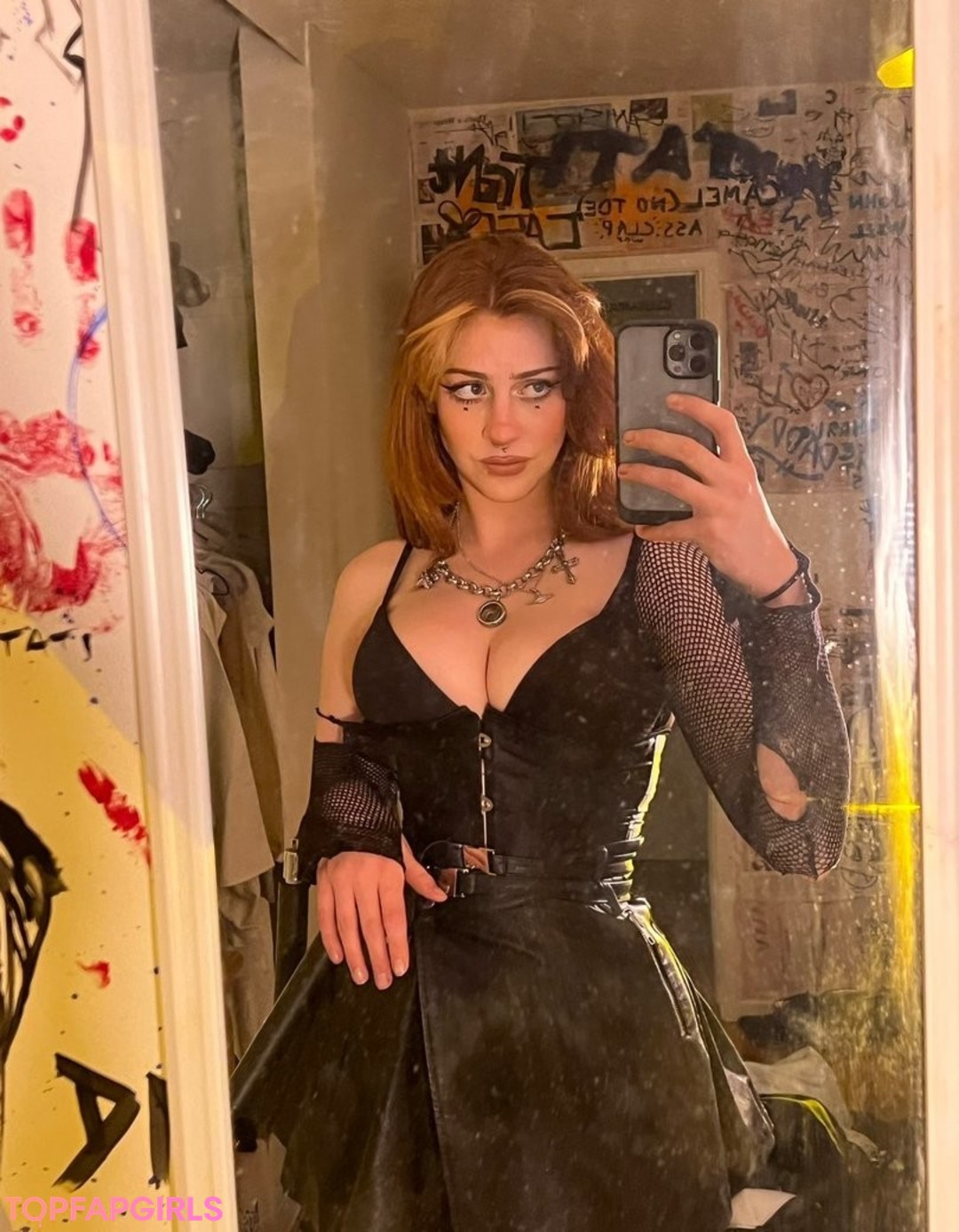 Photo nue de fuite OnlyFans de Tati Bruening #2 Photo nue de fuite OnlyFans de Tati Bruening #2