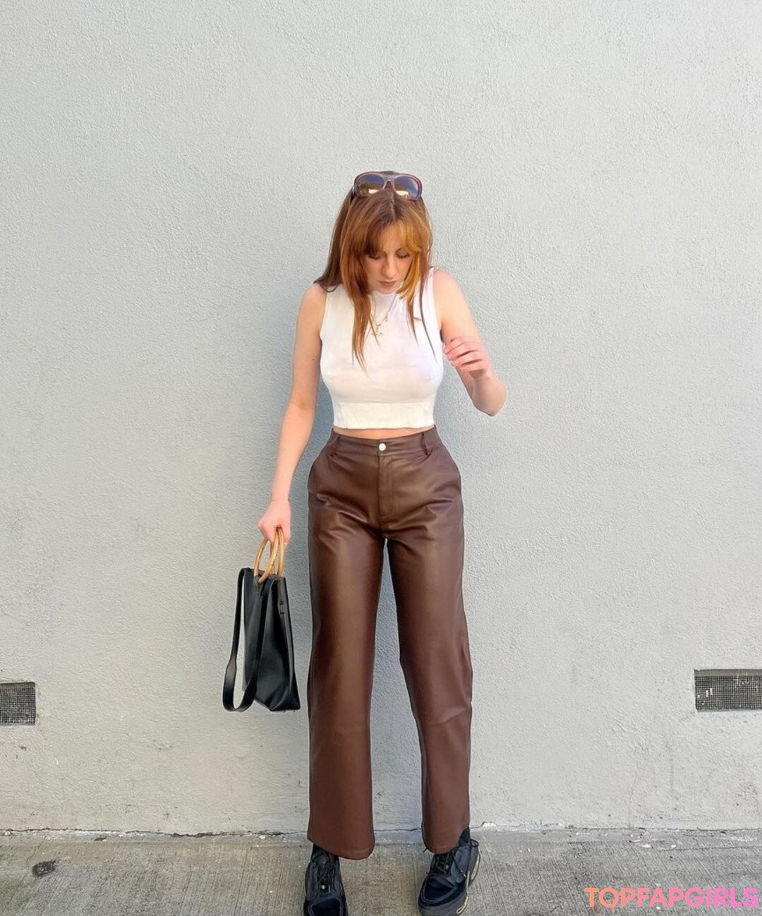 Photo nue de fuite OnlyFans de Tati Bruening #58 Photo nue de fuite OnlyFans de Tati Bruening #58