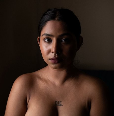 Photo nue de fuite OnlyFans de Bhindeshitara