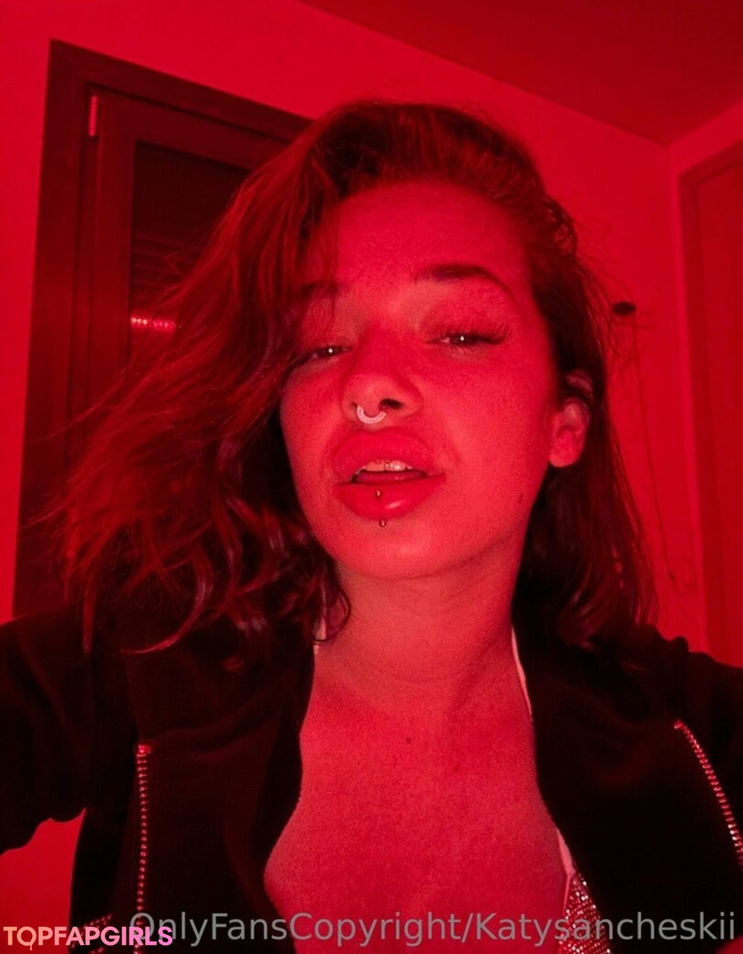 Photo nue de fuite OnlyFans de Katysancheskii #180 Photo nue de fuite OnlyFans de Katysancheskii #180