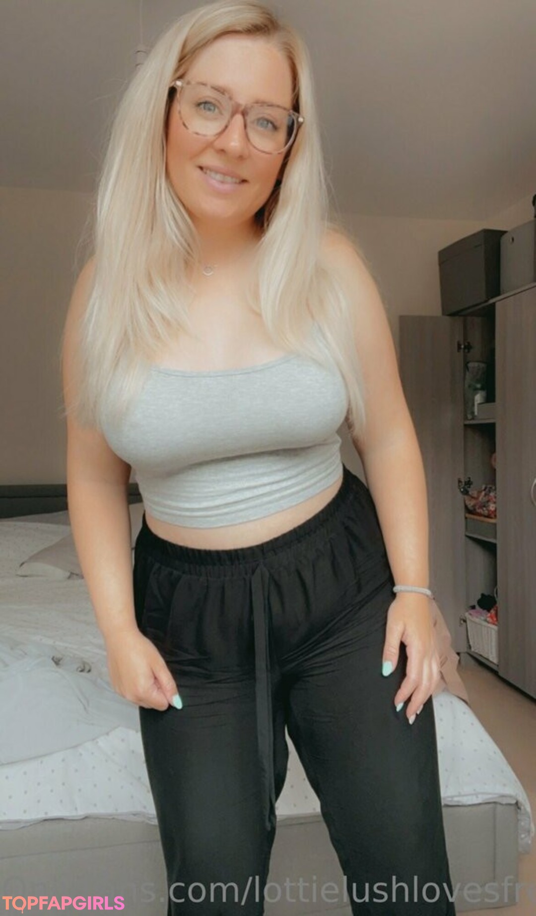 Photo nue de fuite OnlyFans de Lottielushlovesfree #79 Photo nue de fuite OnlyFans de Lottielushlovesfree #79