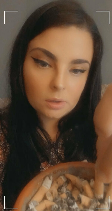 Photo nue de fuite OnlyFans de Scarletjames301