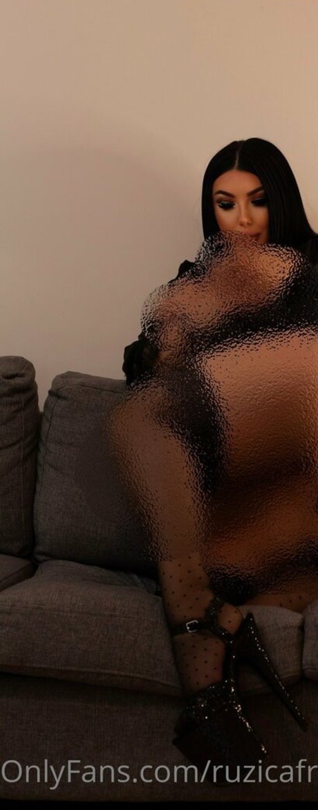 Photo nue de fuite OnlyFans de Ruzicafree