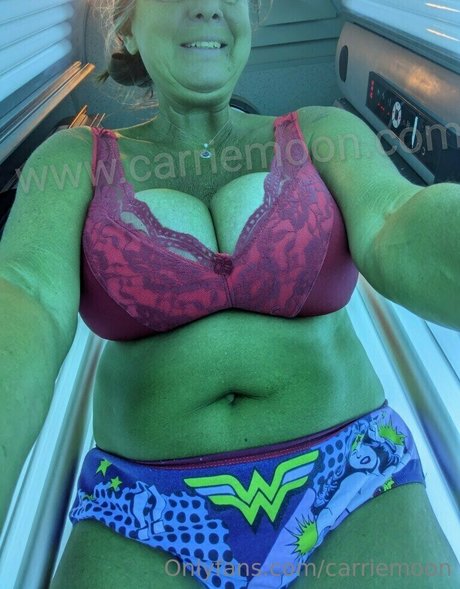 Photo nue de fuite OnlyFans de Carriemoon
