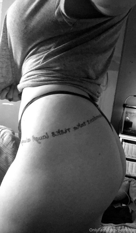 Photo nue de fuite OnlyFans de Bethanykopeland