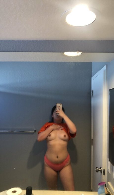 Asianbbygirl18